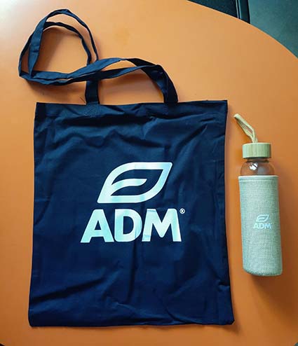 torba bawełniana i butelka ADM